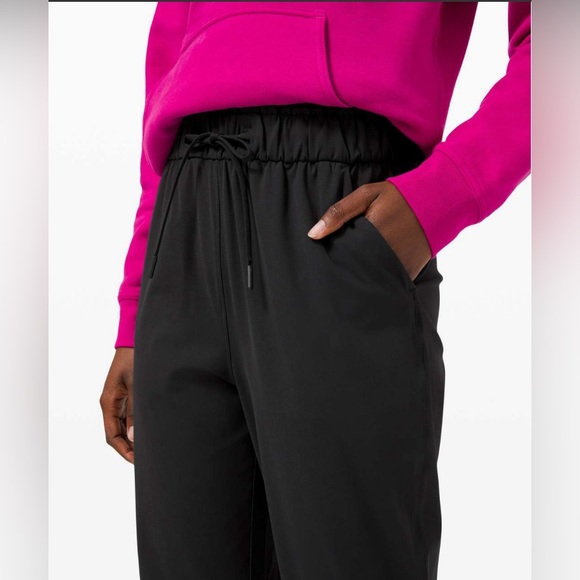Lululemon Keep Moving Jogger black size 8 - Picture 7 of 8